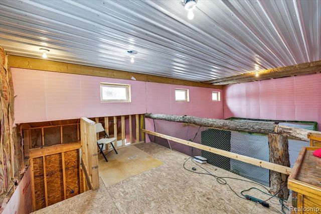 3483 Windwheel Point Drive, Pinckney, MI 48169