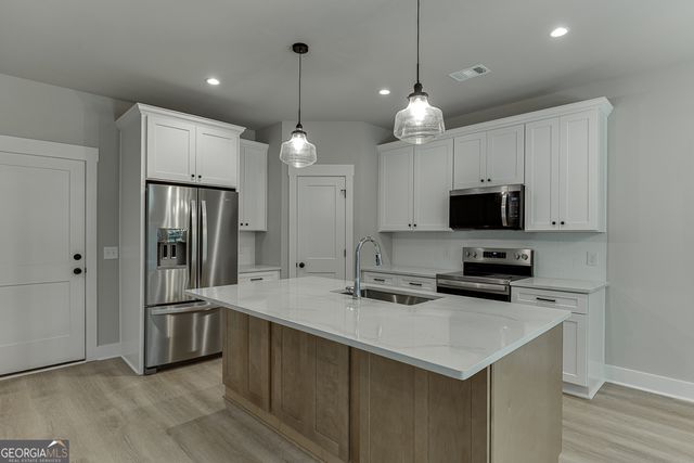 110 Rains Road, Jefferson, GA 30549