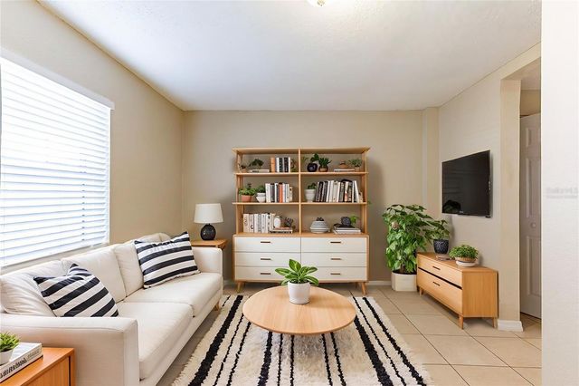 3603 E MCBERRY STREET, Tampa, FL 33610