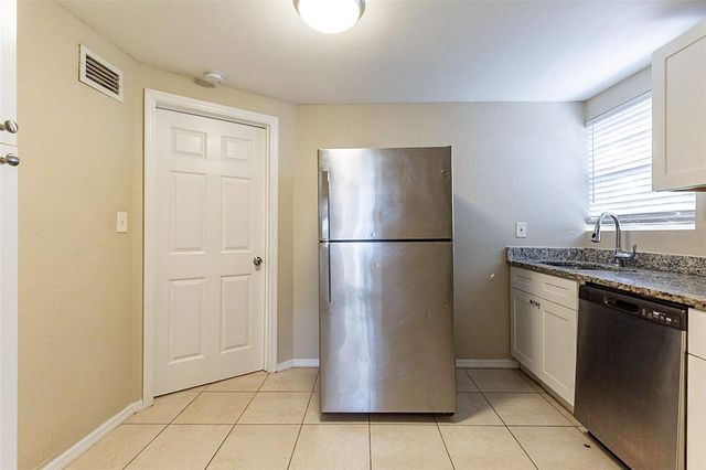 3603 E MCBERRY STREET, Tampa, FL 33610