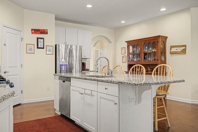 6781 Pleasant Gate Ln, College Grove, TN 37046