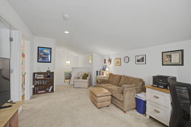 6781 Pleasant Gate Ln, College Grove, TN 37046