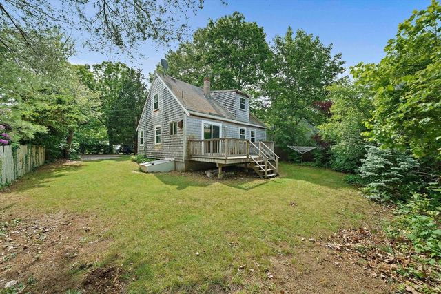 52 Shirley St, Marshfield, MA 02050