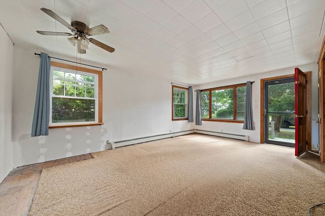 52 Shirley St, Marshfield, MA 02050