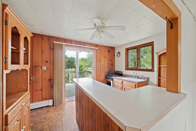 52 Shirley St, Marshfield, MA 02050