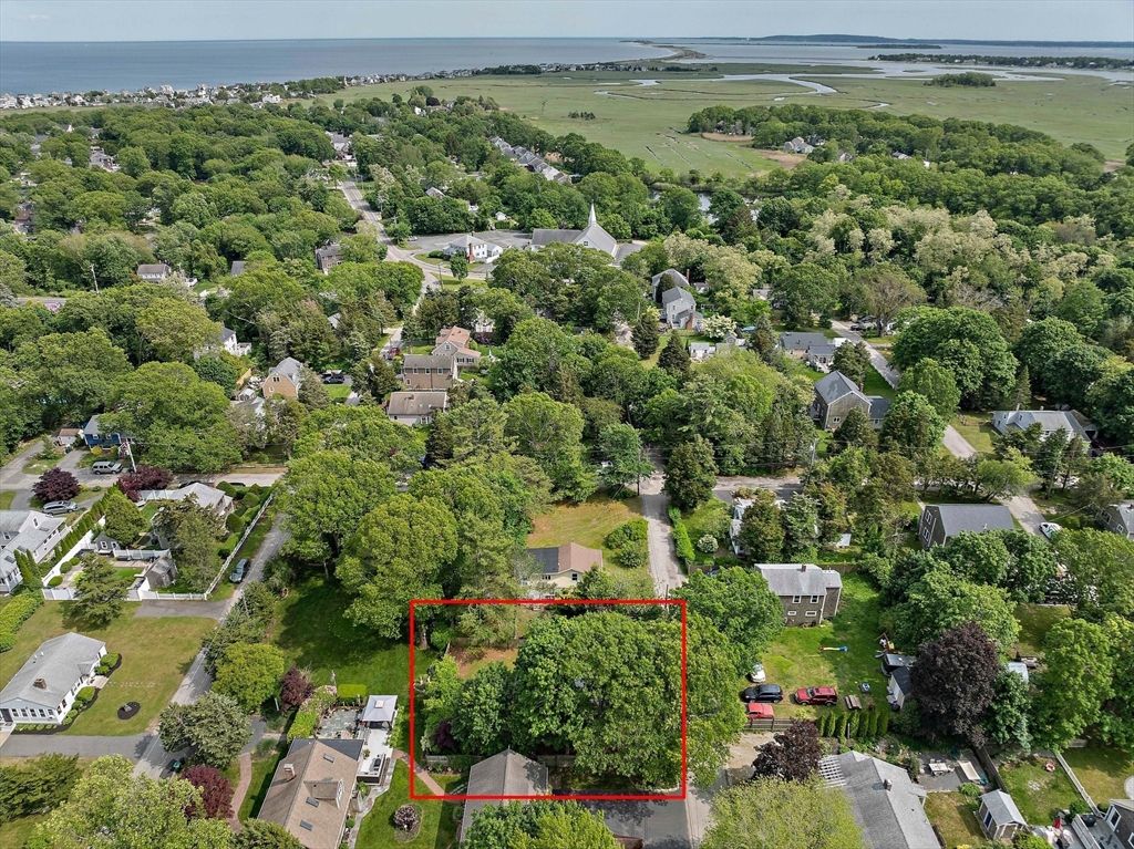 52 Shirley St, Marshfield, MA 02050