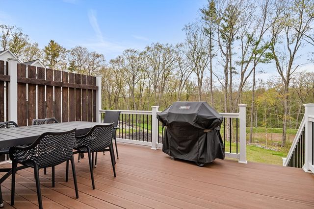 396 Elmwood Ave, Holden, MA 01522