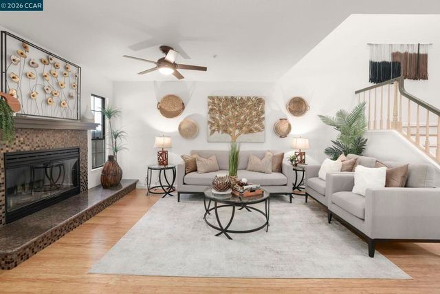 172 Haslemere Ct, Lafayette, CA 94549