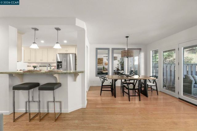 172 Haslemere Ct, Lafayette, CA 94549