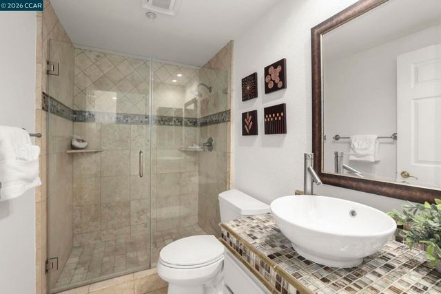 172 Haslemere Ct, Lafayette, CA 94549