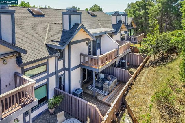 172 Haslemere Ct, Lafayette, CA 94549