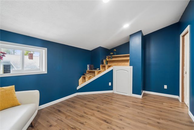 221 23rd Street NE, Cedar Rapids, IA 52402