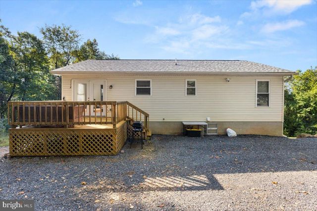 247 ARROWOOD RD, Linden, VA 22642