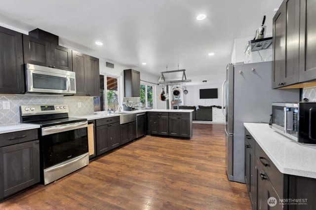 11994 Mayfair Road SW, Port Orchard, WA 98367