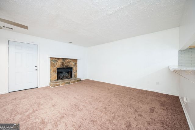 725 Oak Drive, Hapeville, GA 30354