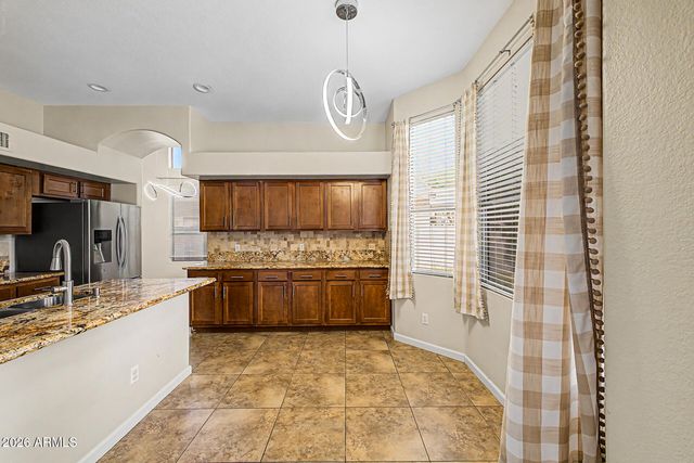6579 W ORAIBI Drive, Glendale, AZ 85308