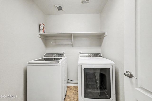 6579 W ORAIBI Drive, Glendale, AZ 85308