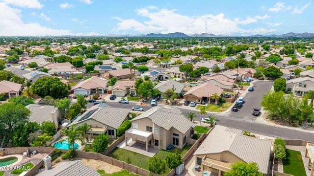 6579 W ORAIBI Drive, Glendale, AZ 85308