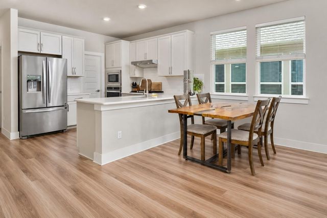 436 Sawtooth Mountain WAY, Dripping Springs, TX 78620