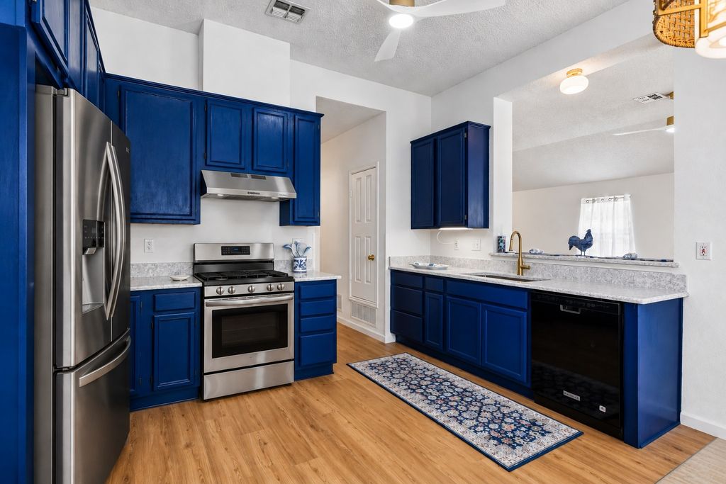 7048 Sample Drive, The Colony, TX 75056 — photo 4