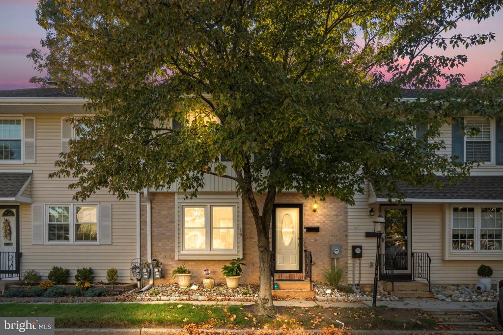12 E MAPLE AVE #19, MERCHANTVILLE, NJ 08109 — exterior