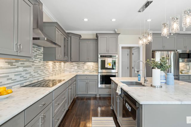 2527 Landis Ct, Murfreesboro, TN 37128