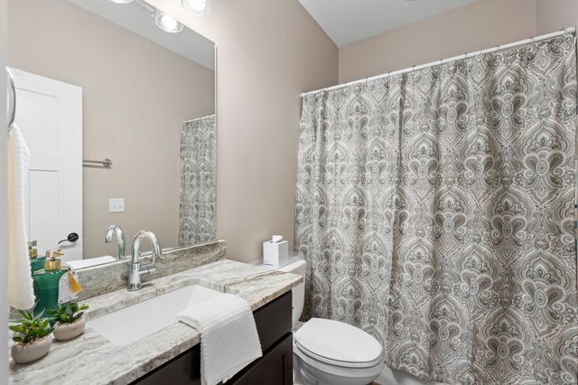 2527 Landis Ct, Murfreesboro, TN 37128