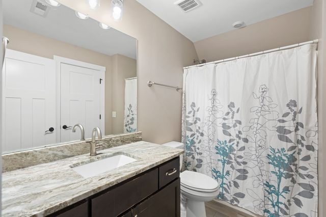 2527 Landis Ct, Murfreesboro, TN 37128