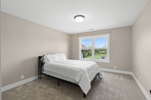 2527 Landis Ct, Murfreesboro, TN 37128