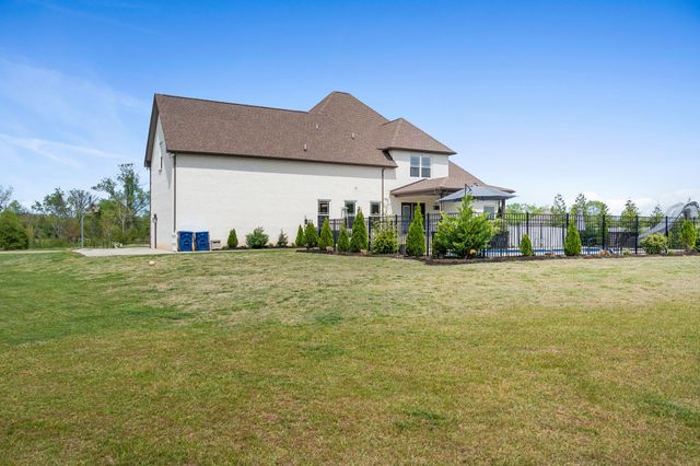 2527 Landis Ct, Murfreesboro, TN 37128