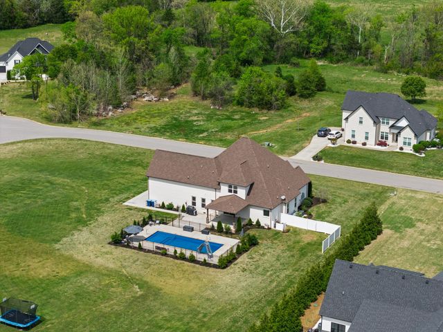 2527 Landis Ct, Murfreesboro, TN 37128