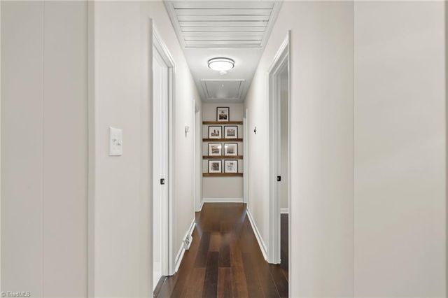 4109 Oak Hollow Drive, High Point, NC 27265