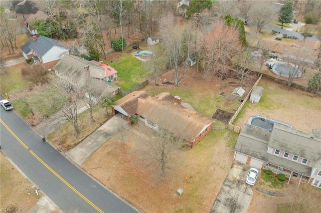 4109 Oak Hollow Drive, High Point, NC 27265