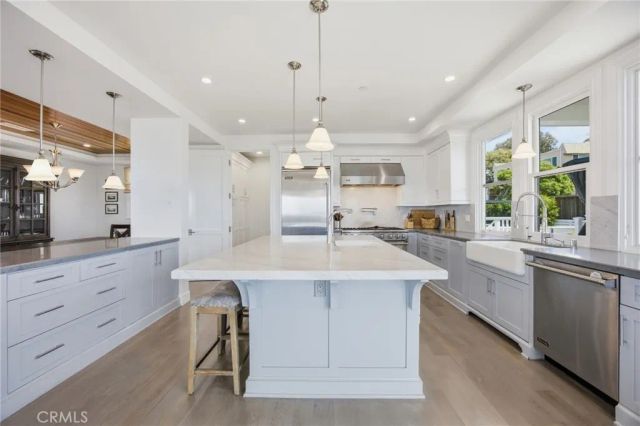 826 18th Street, Hermosa Beach, CA 90254