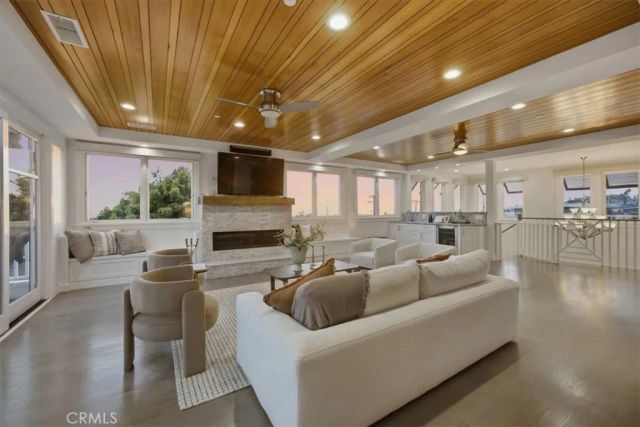 826 18th Street, Hermosa Beach, CA 90254