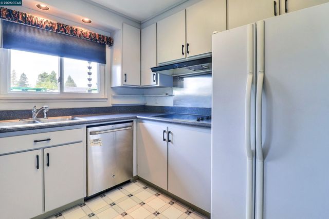 4420 Crestwood Cir, Concord, CA 94521