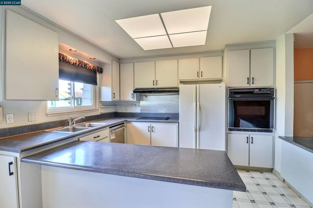 4420 Crestwood Cir, Concord, CA 94521