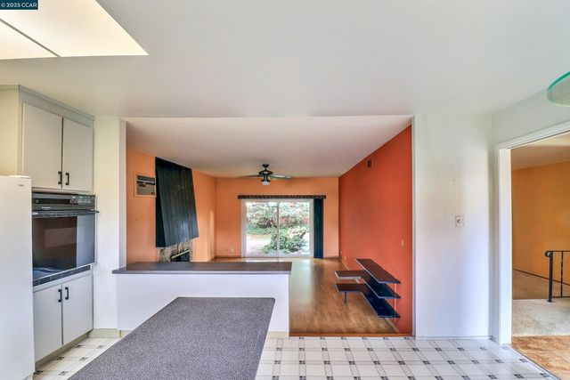 4420 Crestwood Cir, Concord, CA 94521