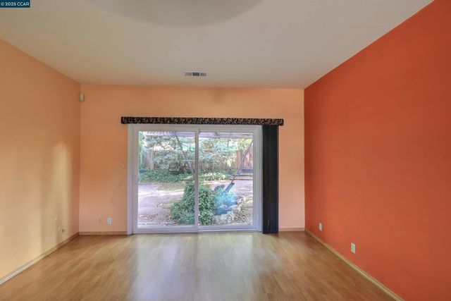 4420 Crestwood Cir, Concord, CA 94521