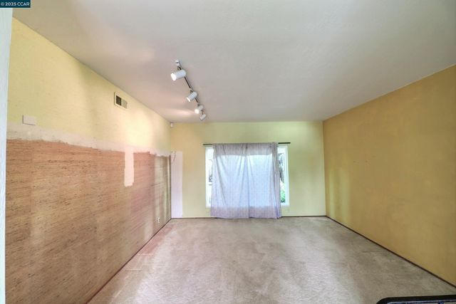 4420 Crestwood Cir, Concord, CA 94521