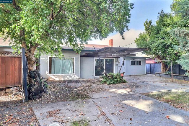 4420 Crestwood Cir, Concord, CA 94521