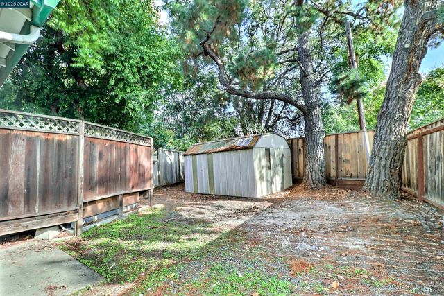 4420 Crestwood Cir, Concord, CA 94521