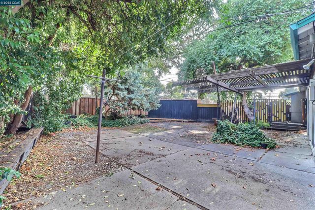 4420 Crestwood Cir, Concord, CA 94521