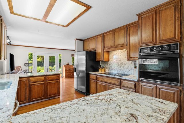 27701 S Fairoaks Rd, Tracy, CA 95304