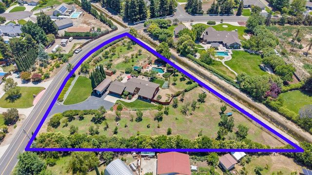 27701 S Fairoaks Rd, Tracy, CA 95304