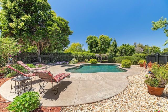 27701 S Fairoaks Rd, Tracy, CA 95304