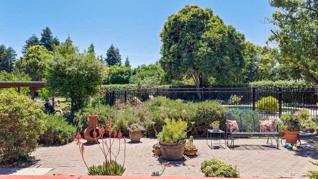 27701 S Fairoaks Rd, Tracy, CA 95304