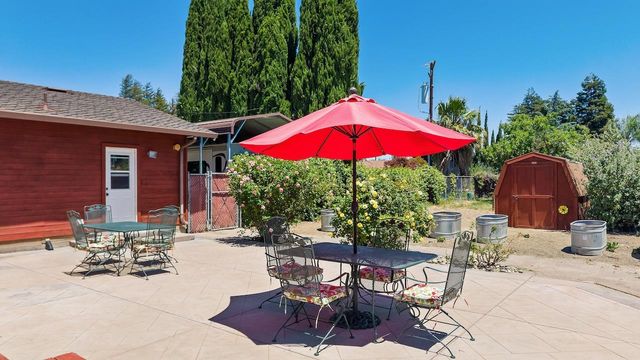 27701 S Fairoaks Rd, Tracy, CA 95304