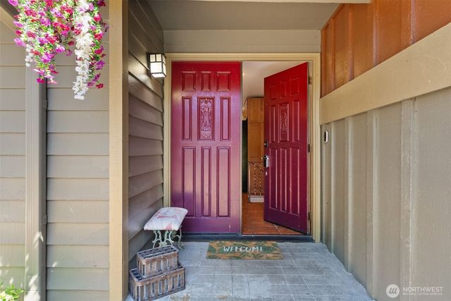 118 Lila Street, Steilacoom, WA 98388
