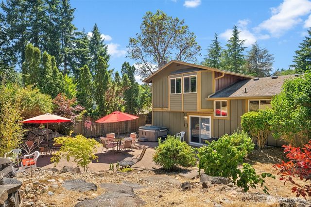 118 Lila Street, Steilacoom, WA 98388